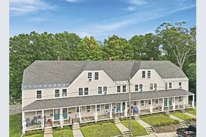10-32 Overlook St, Northbridge, MA 01588 - Photo 7