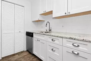 124 Tudor St, Boston, MA 02127 - Photo 9