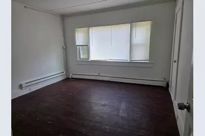 166 W Main St #4, Orange, MA 01364 - Photo 3
