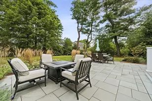 21 Elmwood Rd, Wellesley, MA 02481 - Photo 35