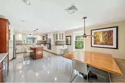 21 Elmwood Rd, Wellesley, MA 02481 - Photo 7