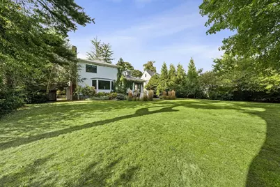 21 Elmwood Rd, Wellesley, MA 02481 - Photo 37