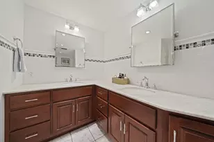 21 Elmwood Rd, Wellesley, MA 02481 - Photo 29