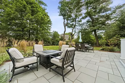 21 Elmwood Rd, Wellesley, MA 02481 - Photo 35