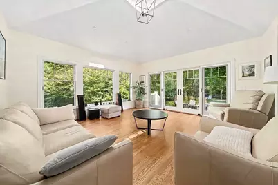 21 Elmwood Rd, Wellesley, MA 02481 - Photo 11