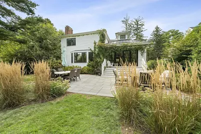 21 Elmwood Rd, Wellesley, MA 02481 - Photo 33