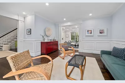 11 Woodhaven Rd, Newton, MA 02468 - Photo 7