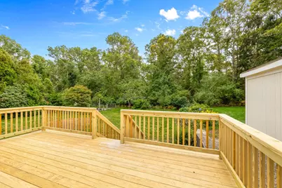19 Essex Rd, Mashpee, MA 02649 - Photo 23
