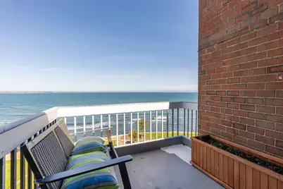 1 Seal Harbor #916, Winthrop, MA 02152 - Photo 5