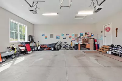 406 N Liberty St, Belchertown, MA 01007 - Photo 35