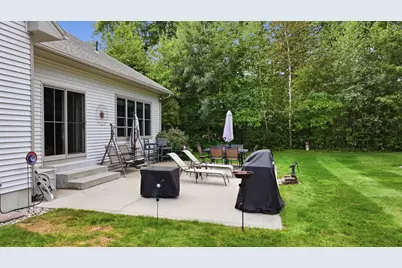 406 N Liberty St, Belchertown, MA 01007 - Photo 37