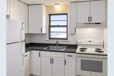 81 Trapelo #58, Waltham, MA 02452 - Photo 3