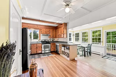 143 Park St, Easthampton, MA 01027 - Photo 9