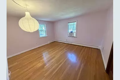 8 Robin Rd, Milford, MA 01757 - Photo 13