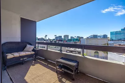 566 Commonwealth #708, Boston, MA 02215 - Photo 13