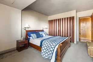 566 Commonwealth, Boston, MA 02215 - Photo 11