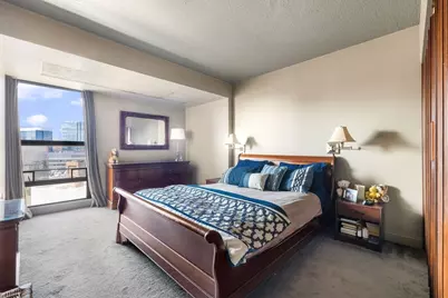 566 Commonwealth #708, Boston, MA 02215 - Photo 9