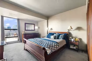 566 Commonwealth, Boston, MA 02215 - Photo 9