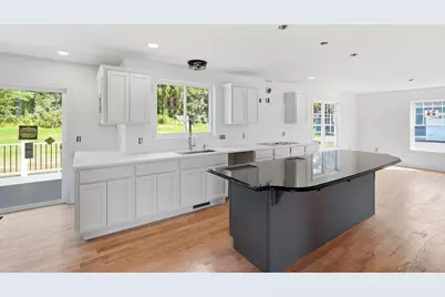 10 Happy Acres, East Longmeadow, MA 01028 - Photo 13