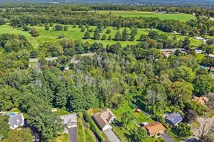 24 Tanyard Rd, Dudley, MA 01571 - Photo 33