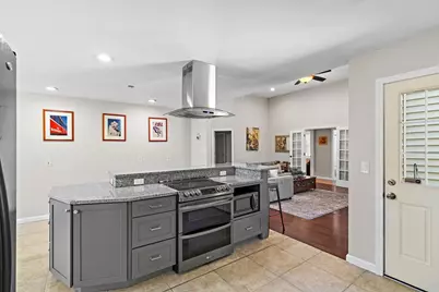 24 Tanyard Rd, Dudley, MA 01571 - Photo 9