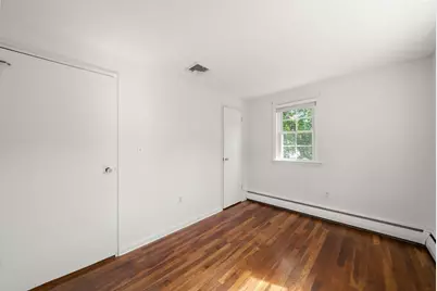 4 Carson Rd, Woburn, MA 01801 - Photo 11