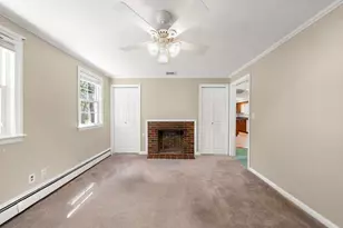 4 Carson Rd, Woburn, MA 01801 - Photo 23