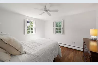4 Carson Rd, Woburn, MA 01801 - Photo 9