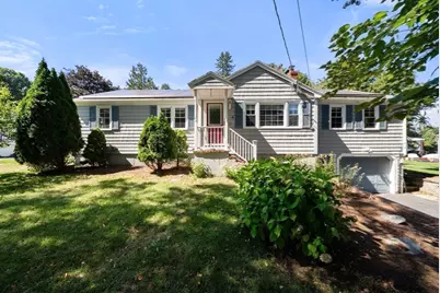 4 Carson Rd, Woburn, MA 01801 - Photo 1