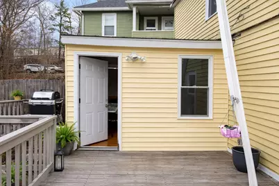17 Moon St, Southbridge, MA 01550 - Photo 15