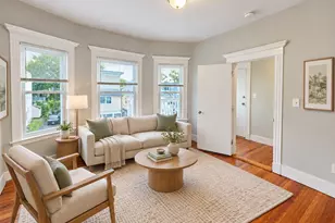 21 Dowse St, Everett, MA 02149 - Photo 3