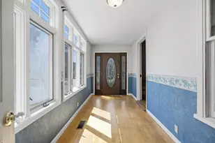 262 Essex St, Swampscott, MA 01907 - Photo 9