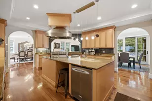 8 Long Meadow Rd, Newton, MA 02459 - Photo 11