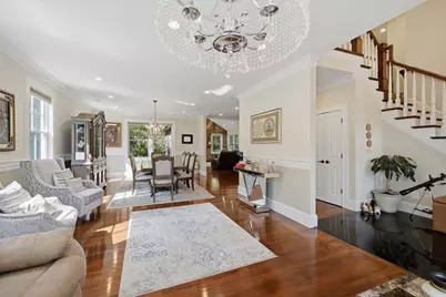 8 Longmeadow Rd, Newton, MA 02459 - Photo 5