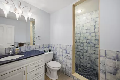 8 Longmeadow Rd, Newton, MA 02459 - Photo 37