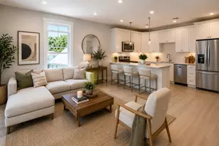 9 Downer Ct, Boston, MA 02122 - Photo 3
