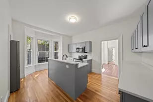 16 Lafayette St, Wakefield, MA 01880 - Photo 3