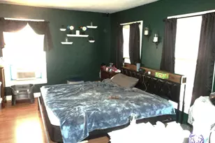 24 Pleasant St, Ware, MA 01082 - Photo 23