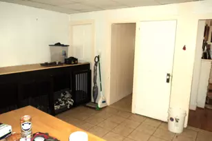 24 Pleasant St, Ware, MA 01082 - Photo 9