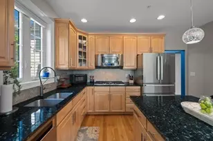 23 Avebury Ln, Marlborough, MA 01752 - Photo 9