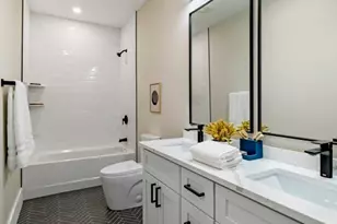 31 Wabon St, Boston, MA 02121 - Photo 11