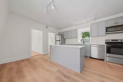 16 Lafayette St #2, Wakefield, MA 01880 - Photo 3