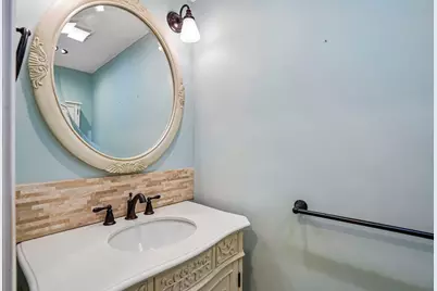 7 Nirvana Dr, Saugus, MA 01906 - Photo 27
