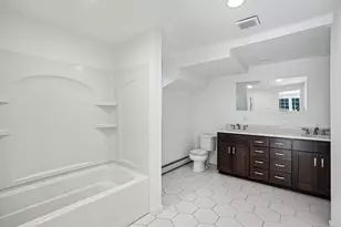 7 Nirvana Dr, Saugus, MA 01906 - Photo 25