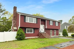 7 Nirvana Dr, Saugus, MA 01906 - Photo 1