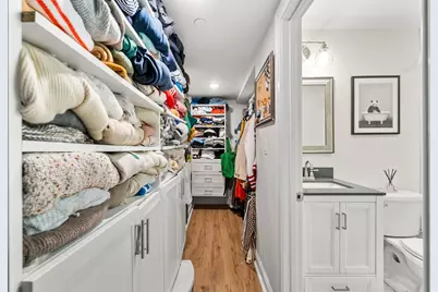 559 East 5th #1, Boston, MA 02127 - Photo 19