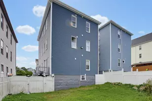 211 Weld St, New Bedford, MA 02740 - Photo 3