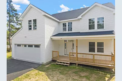 33 Seabiscuit Dr, Plymouth, MA 02360 - Photo 3