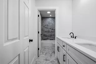 33 Seabiscuit Dr, Plymouth, MA 02360 - Photo 23