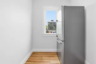 53 Woodford St, Boston, MA 02125 - Photo 3
